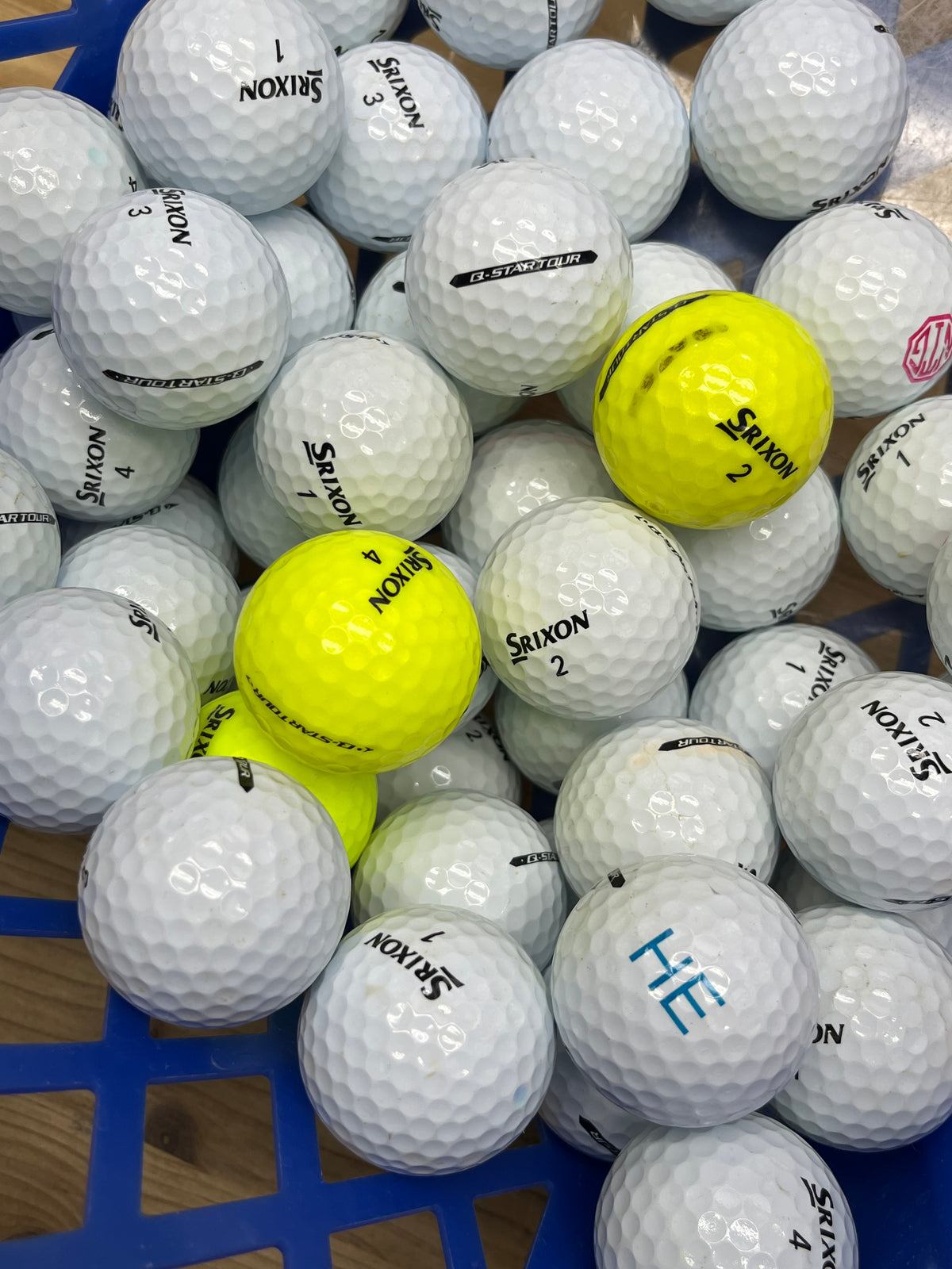 Srixon Q-Star Tour