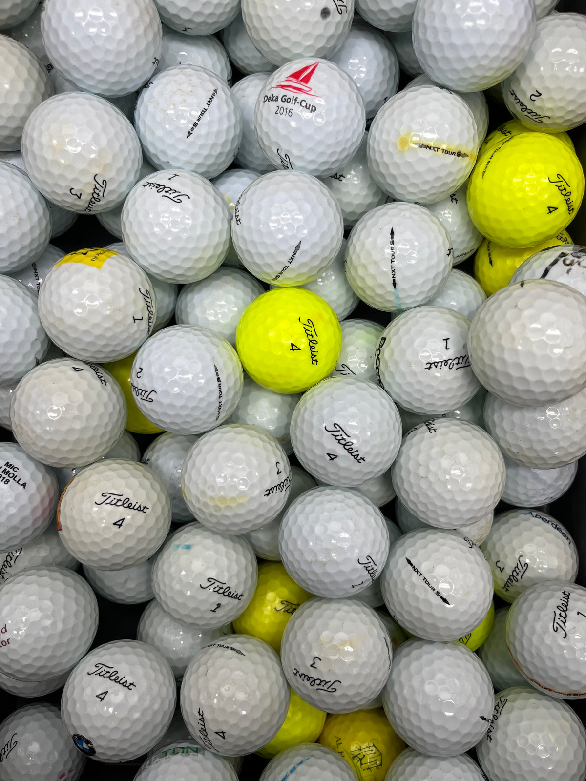 Titleist NXT Tour S